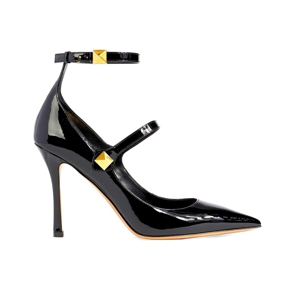 Valentino Garavani Black Patent leather tiptoe Roman stud pumps EU 39.5